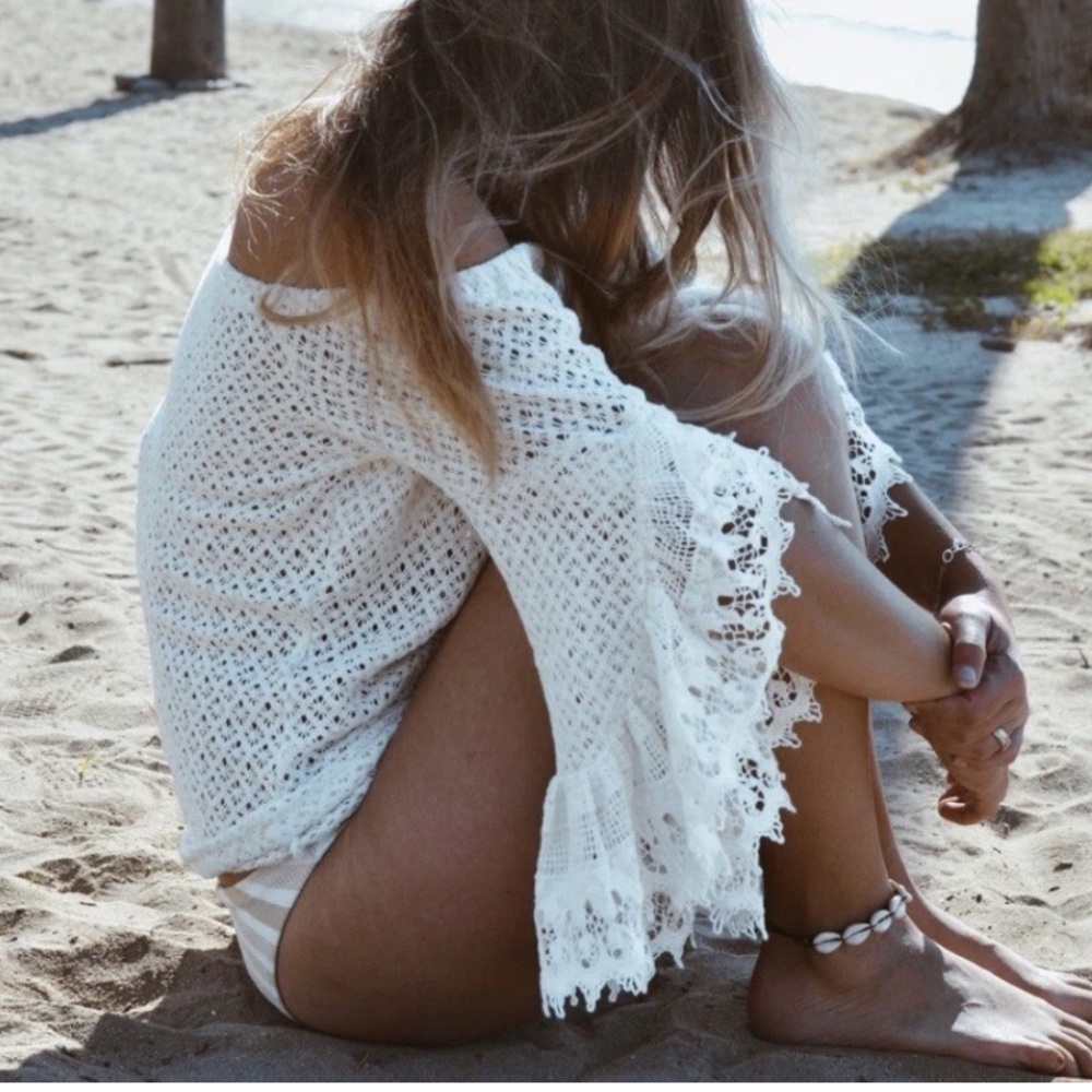 Jen's Pirate Booty White Crochet Blouse